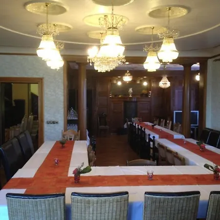 Ausspann Arabica Hotel 2*